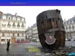 Spectacle of La Compañía Royal de Luxe in Paris - slide 1